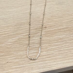 Kendra Scott Gold Chain Necklace with White Pearls